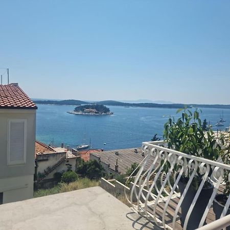 Private Room With View 1 Hvar Town Buitenkant foto