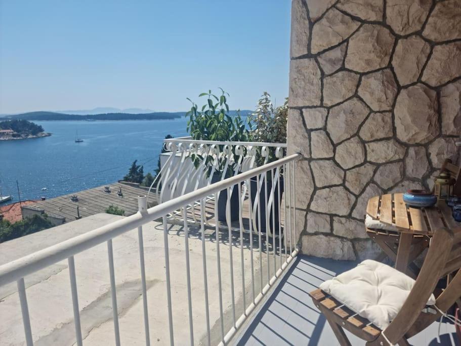Private Room With View 1 Hvar Town Buitenkant foto
